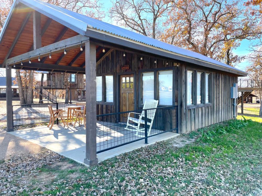 The Cardinal Cabin 15MIN to Magnolia Baylor